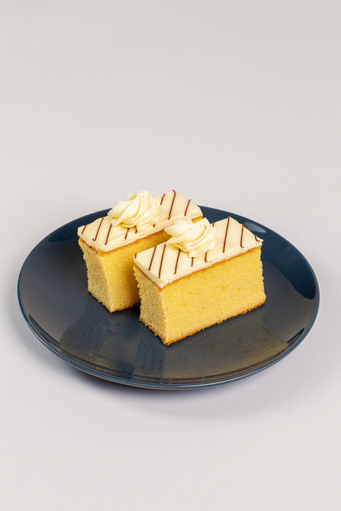 Bizcocho de Gold Cake (Porción)