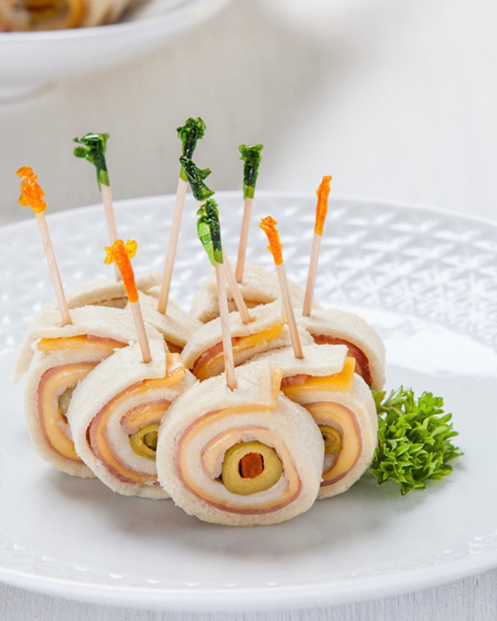 Bandeja de enrollado de jamón y queso (25 uds.)