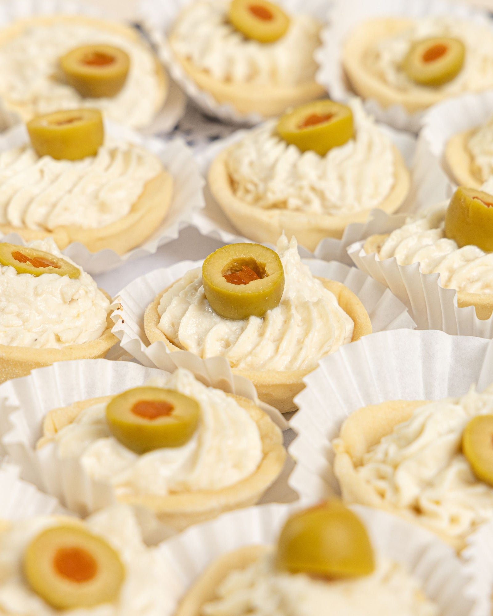 Bandeja de mini canasta con dip (25 uds.)