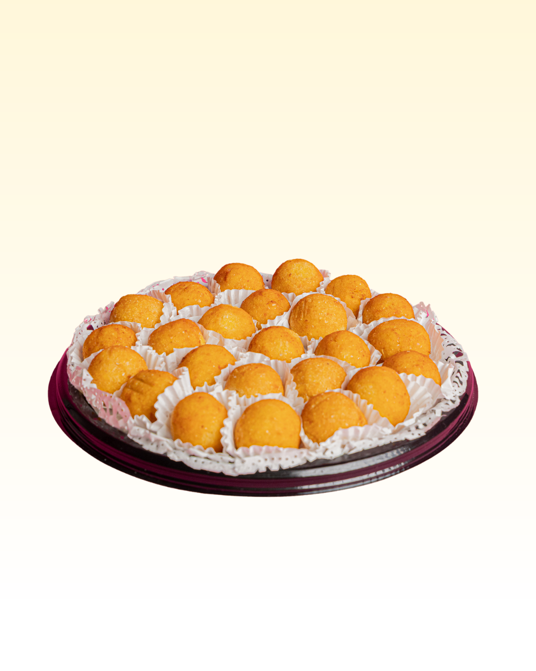 Bandeja de torrejitas rellenas de Queso